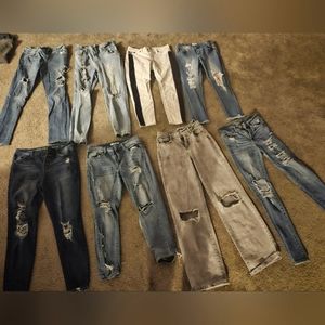 8 pairs of Womens pants